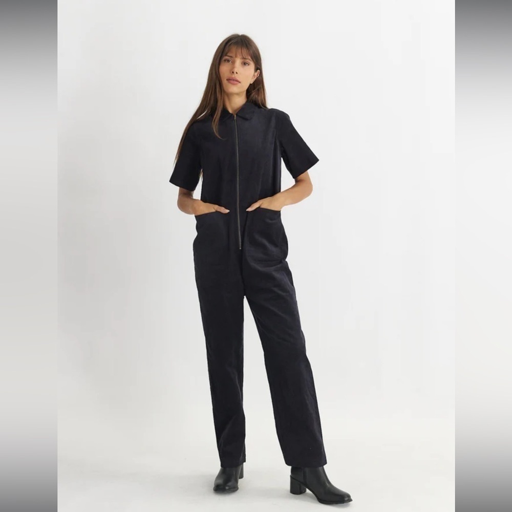 Women’s Short-Sleeve Black Jumpsuit